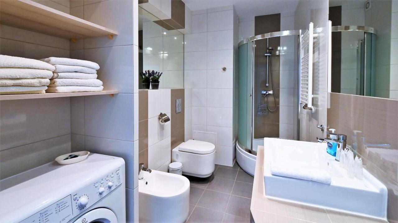 Apartament Plaza 7 - Rezydencja Nadmorska Rogowo Rogowo  Exteriör bild